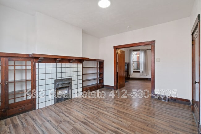 819 Broadway Ave in Mckees Rocks, PA - Building Photo - Building Photo
