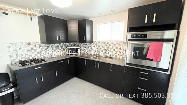 property at 609 Glendale St W