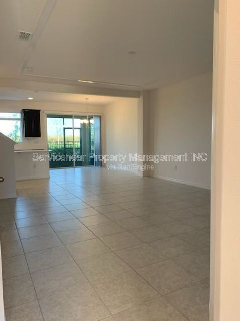 6268 Camino Dr in Apollo Beach, FL - Building Photo - Building Photo