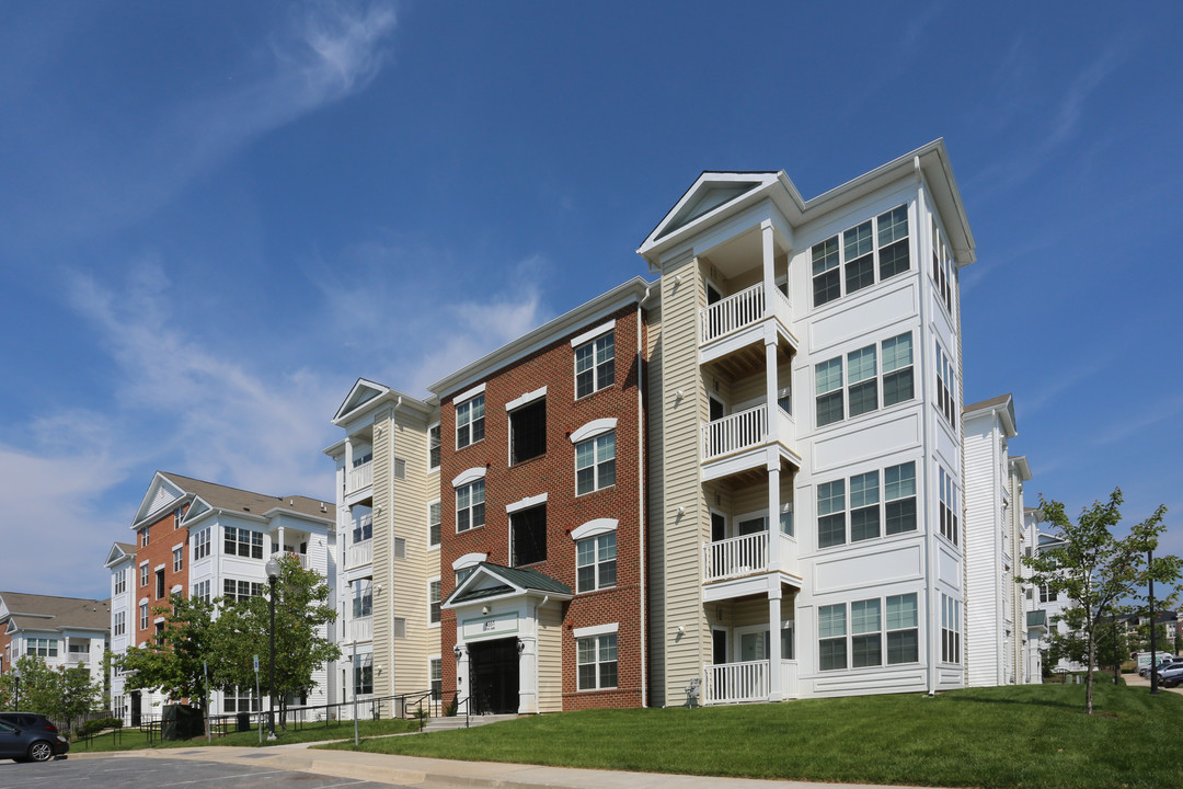 MetroPlace at Town Center in Camp Springs, MD - Foto de edificio