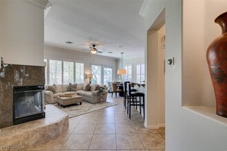 46 Fountainhead Cir in Henderson, NV - Building Photo - Building Photo