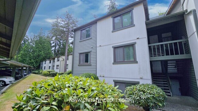 property at 12703 NE 129th Ct