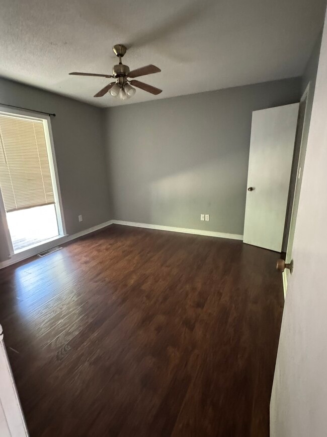 952 Woodland Dr in Henderson, TN - Building Photo - Building Photo