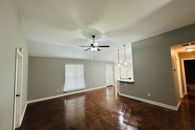 8948 Smith Ranch Dr in Southaven, MS - Building Photo - Building Photo