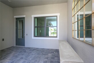 14727 Kingfisher Lp in Naples, FL - Building Photo - Building Photo