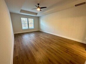 125 Grange Vly Ln in Central, SC - Building Photo - Building Photo