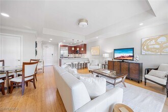 9123 Strada Pl in Naples, FL - Building Photo - Building Photo