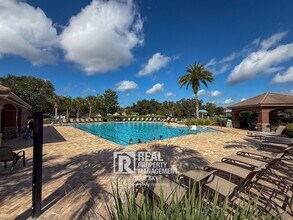 3752 Olde Lanark Dr in Land O Lakes, FL - Building Photo - Building Photo