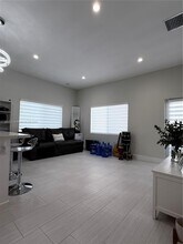 3341 NW 18th Terrace in Miami, FL - Building Photo - Building Photo