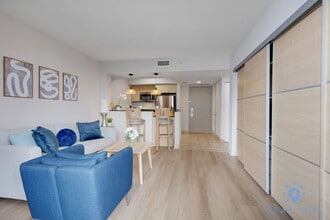 18683 Collins Ave, Unit SI ID1227473P in Sunny Isles Beach, FL - Building Photo - Building Photo