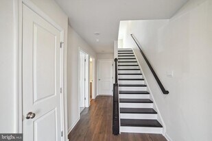 738 Compass Wy in Frederick, MD - Building Photo