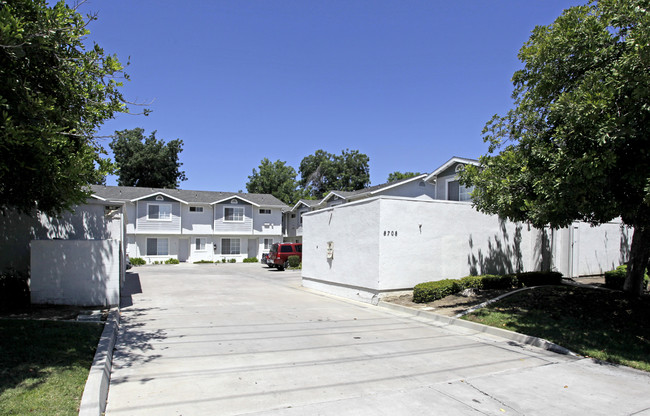 8708 Lamar St in Spring Valley, CA - Building Photo - Building Photo