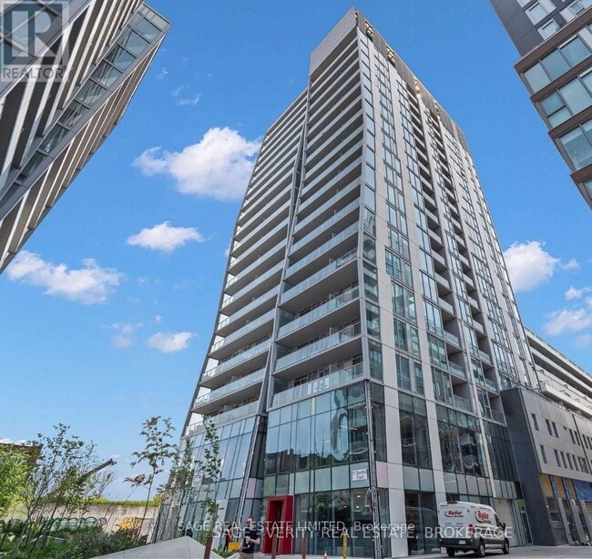 property at 15 Baseball Pl