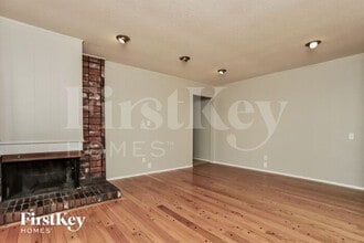 13235 Delft Dr in St. Louis, MO - Building Photo - Building Photo