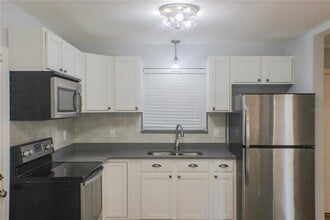 1251 NE 2nd St in Ocala, FL - Building Photo - Building Photo