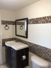 218 NW 12th Ave-Unit -609 in Miami, FL - Building Photo - Building Photo