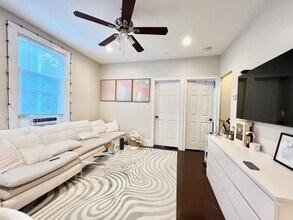 719 Parker St, Unit 3 in Boston, MA - Building Photo - Building Photo