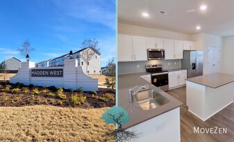 720 Lucky Clover Wy in Fuquay Varina, NC - Building Photo