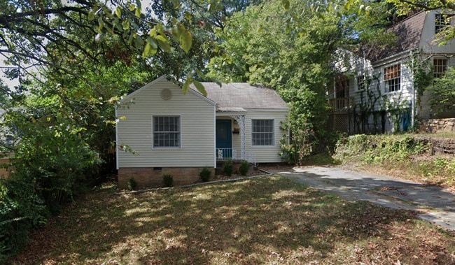 property at 304 Walnut St