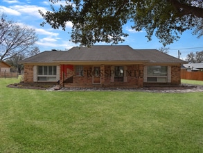 16640 Quiet Bay Dr in Tyler, TX - Building Photo - Building Photo
