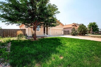 10051 Seawolf Dr in Colorado Springs, CO - Building Photo - Building Photo