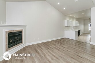 7346 English Park Way in Corryton, TN - Foto de edificio - Building Photo