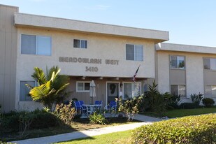 Meadowlark West in San Clemente, CA - Building Photo