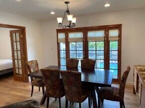 4707 Santa Lucia Dr in Woodland Hills, CA - Building Photo - Building Photo