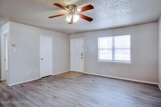 5236 96th St in Lubbock, TX - Building Photo - Building Photo