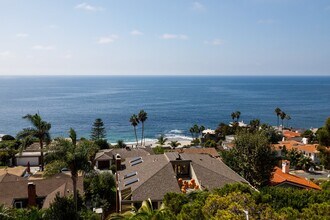 31293 Holly Dr in Laguna Beach, CA - Building Photo - Building Photo