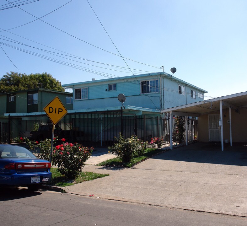 822 Virginia Dr in Richmond, CA - Foto de edificio