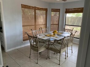 2461 Duncan Dr in Niceville, FL - Building Photo - Building Photo