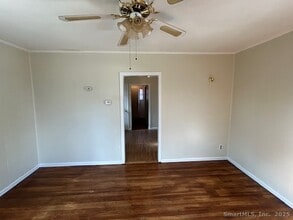 90 Chapman St in Windham, CT - Building Photo - Building Photo