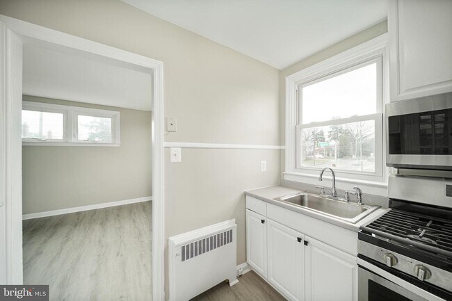 801 EATON Rd in Drexel Hill, PA - Building Photo - Building Photo