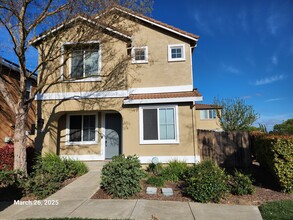 4000 Vittoria Ln in Sacramento, CA - Building Photo - Building Photo