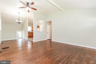 1107 Hickory St in Delanco, NJ - Building Photo - Building Photo