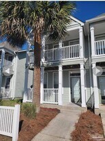 1010 N Hayne St in Pensacola, FL - Building Photo