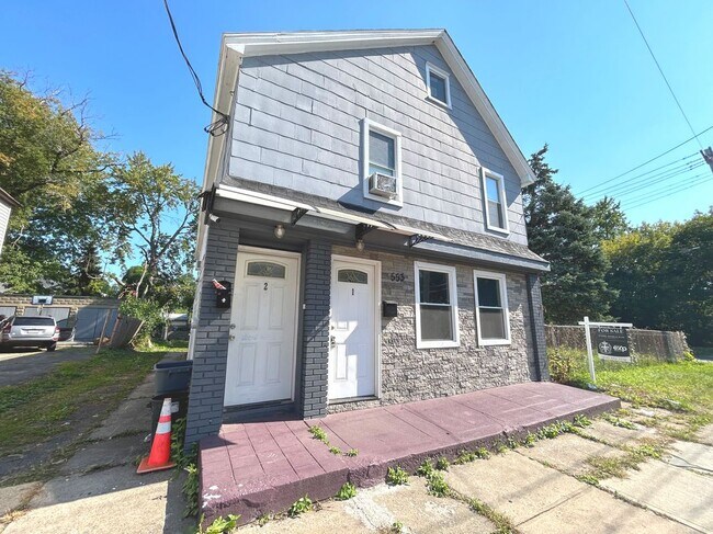 553 Mumford St in Schenectady, NY - Building Photo - Building Photo