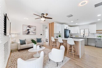 6161 NE 7th Ave in Fort Lauderdale, FL - Building Photo - Building Photo