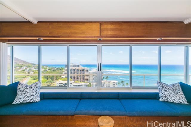 property at 2895 Kalakaua Ave