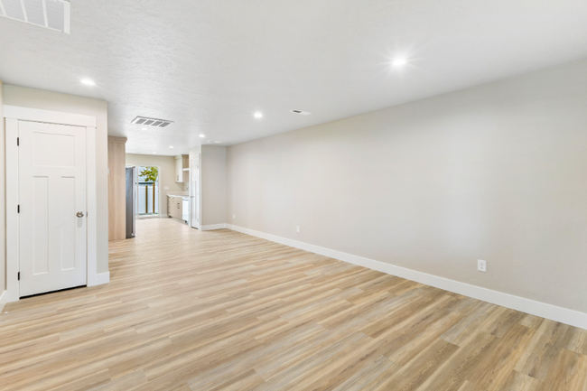 1506 Rochester St in Caldwell, ID - Foto de edificio - Building Photo