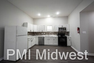 925 N Sheffield Ave in Indianapolis, IN - Building Photo - Building Photo