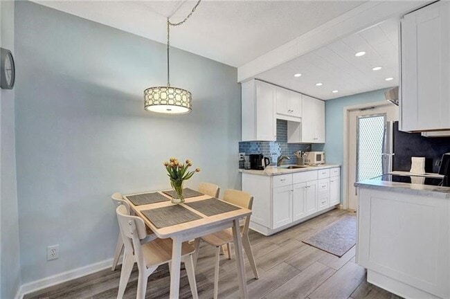 224 Hibiscus Ave in Lauderdale-by-the-Sea, FL - Building Photo - Building Photo