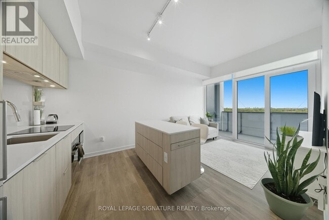 property at 28 Ann St