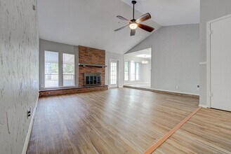 2109 Singletree Ave in Austin, TX - Building Photo - Building Photo