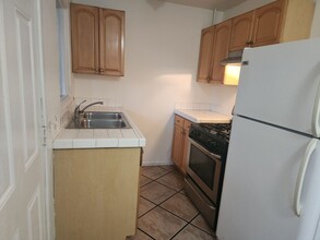2274 Kearney Ave in San Diego, CA - Building Photo - Building Photo