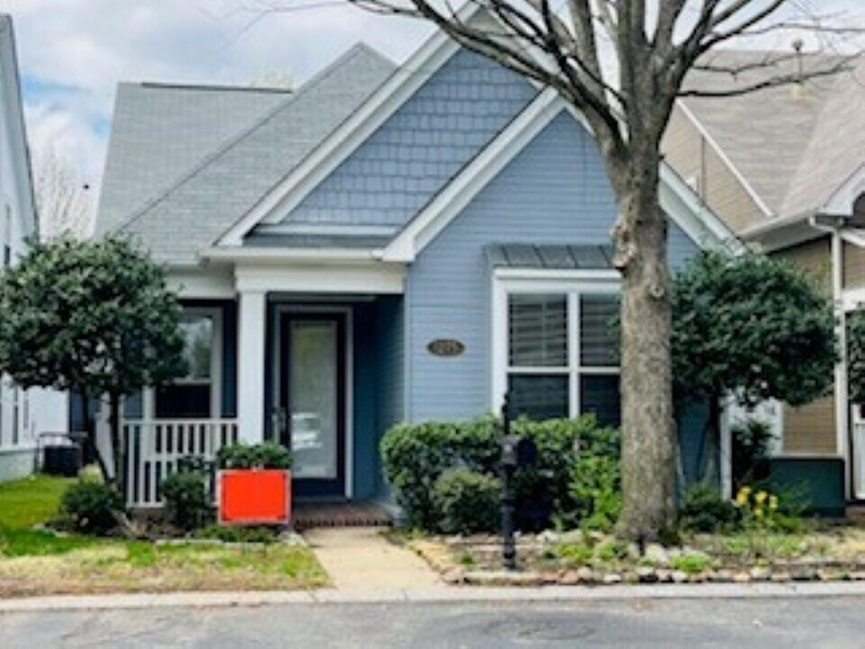 1275 Isle Bay Dr in Memphis, TN - Building Photo