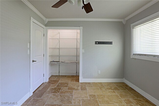 property at 1352 Shadow Ln