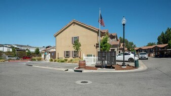 ReNew Atascadero in Atascadero, CA - Building Photo
