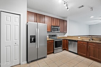 180 Leese Dr in Saint Johns, FL - Building Photo - Building Photo